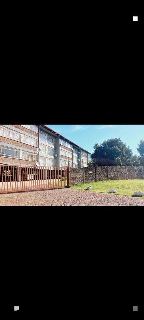 2 Bedroom Property for Sale in Rhodesfield Gauteng