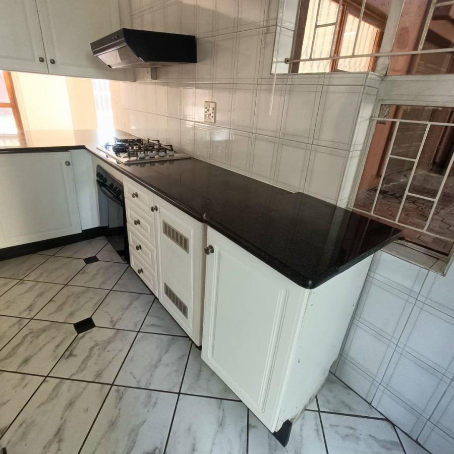 3 Bedroom Property for Sale in Clubview Gauteng