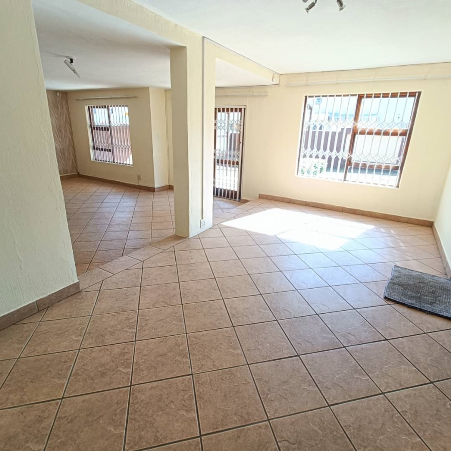 3 Bedroom Property for Sale in Clubview Gauteng