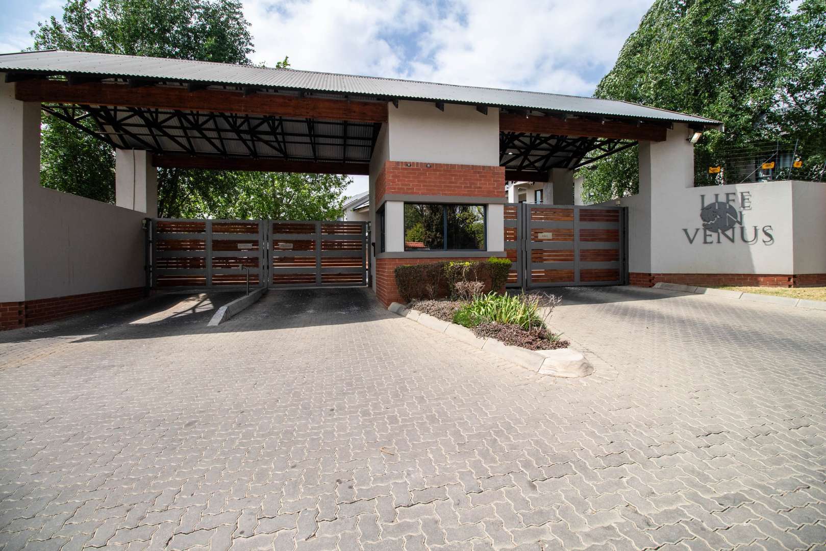2 Bedroom Property for Sale in Atlasville Gauteng