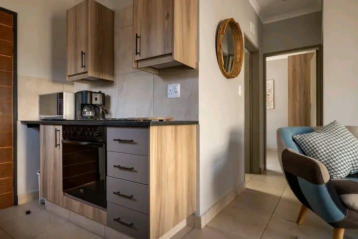 2 Bedroom Property for Sale in Andeon Gauteng