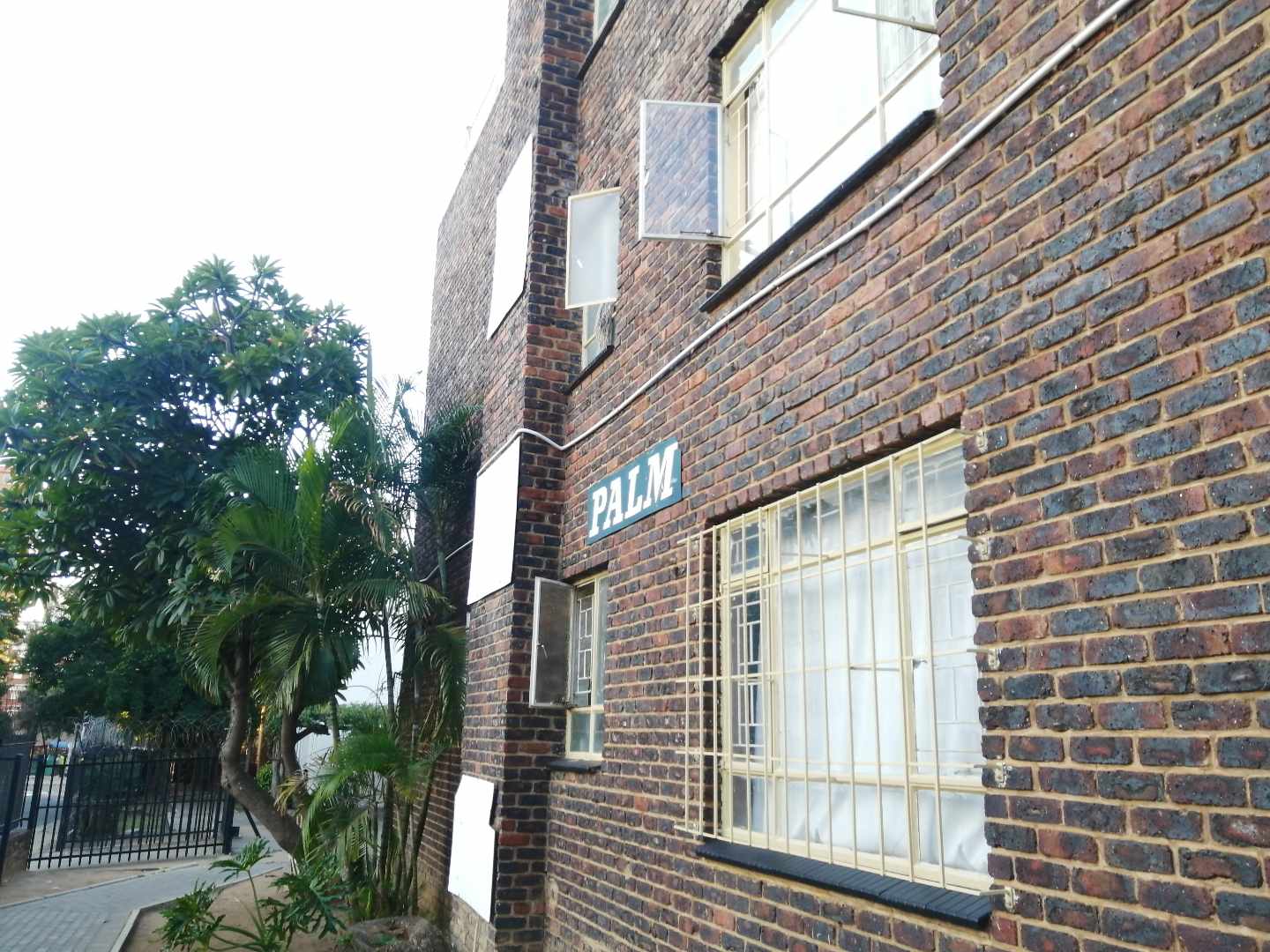 2 Bedroom Property for Sale in Sunnyside Gauteng