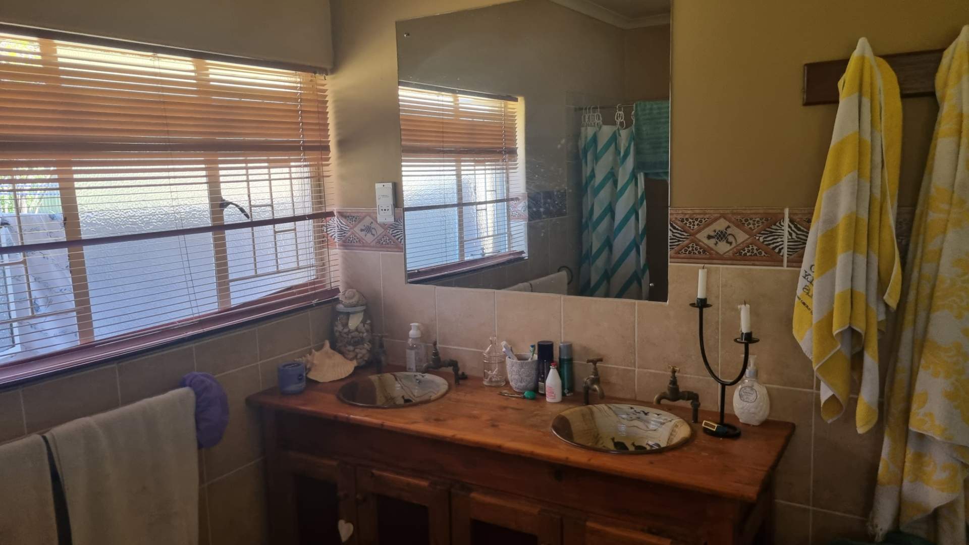 7 Bedroom Property for Sale in Glen Austin Gauteng