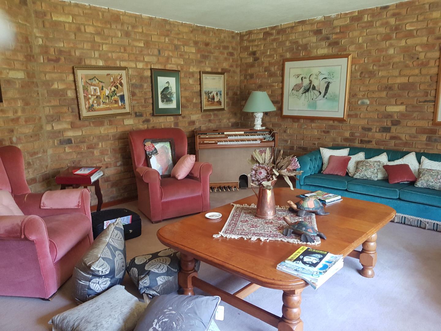 4 Bedroom Property for Sale in Buffelsdrift Gauteng