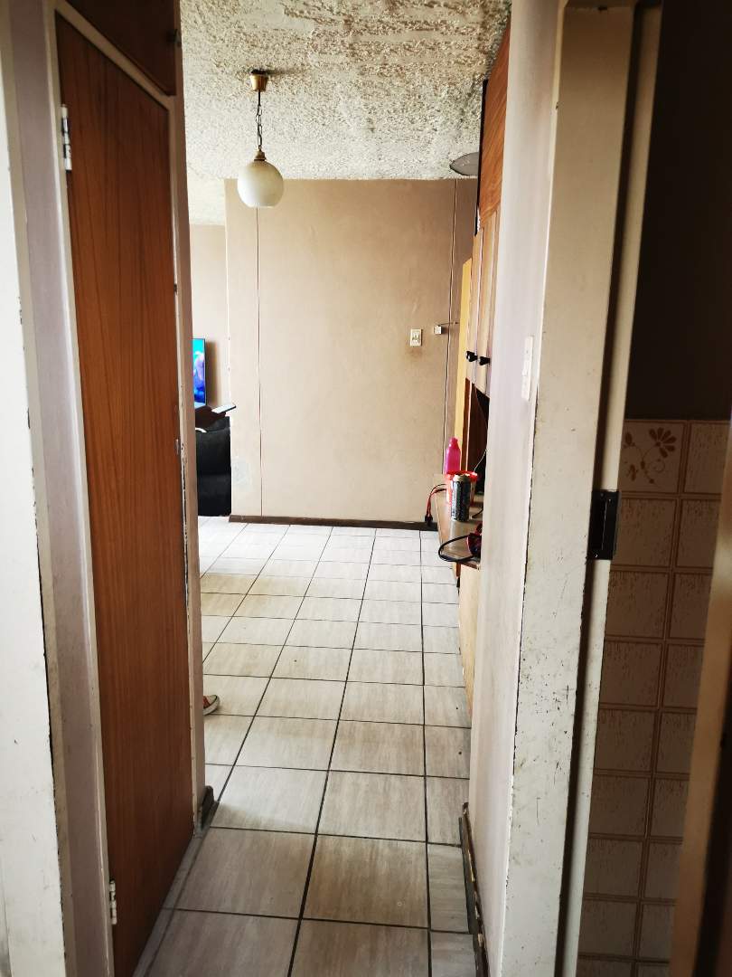 2 Bedroom Property for Sale in Silverton Gauteng