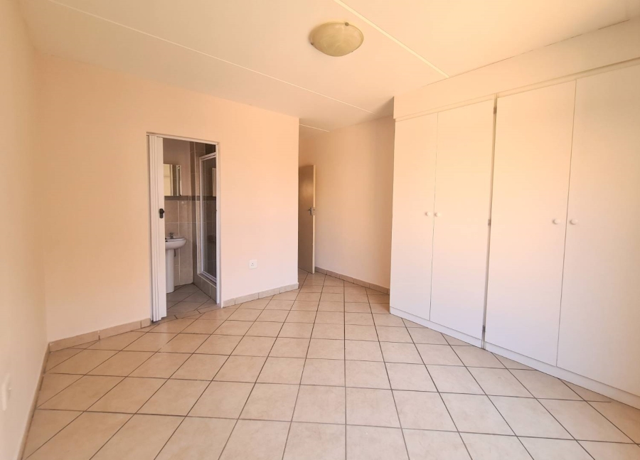 To Let 3 Bedroom Property for Rent in Hazeldean Gauteng