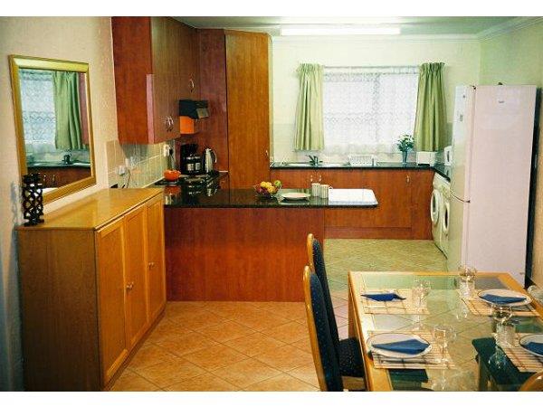 2 Bedroom Property for Sale in Sunninghill Gauteng