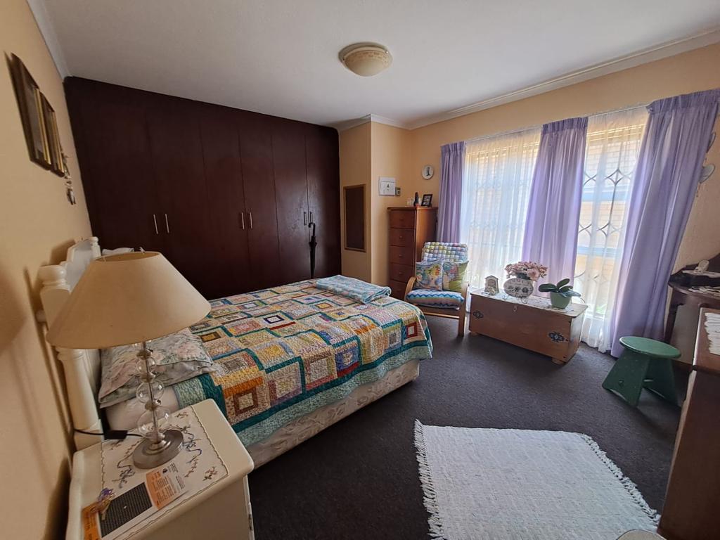 2 Bedroom Property for Sale in Krugersdorp Gauteng