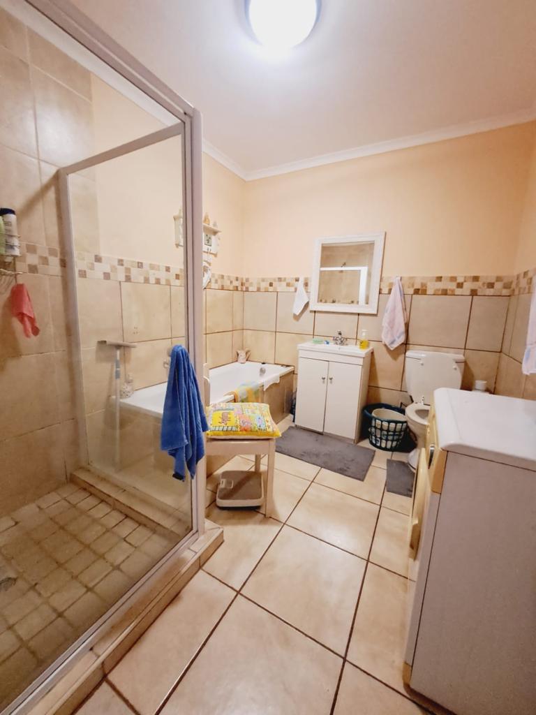 2 Bedroom Property for Sale in Krugersdorp Gauteng