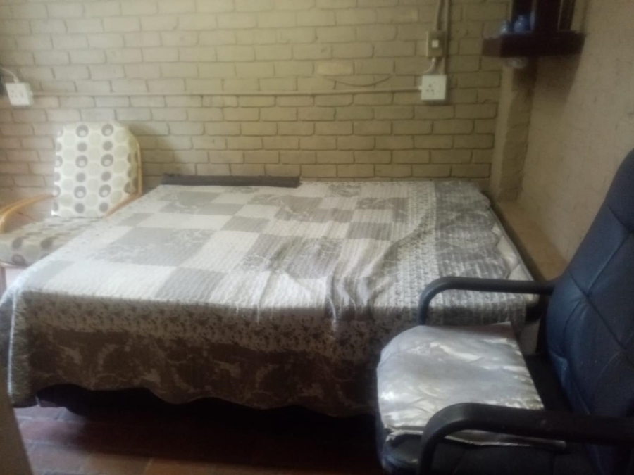 To Let 1 Bedroom Property for Rent in Silverton Gauteng