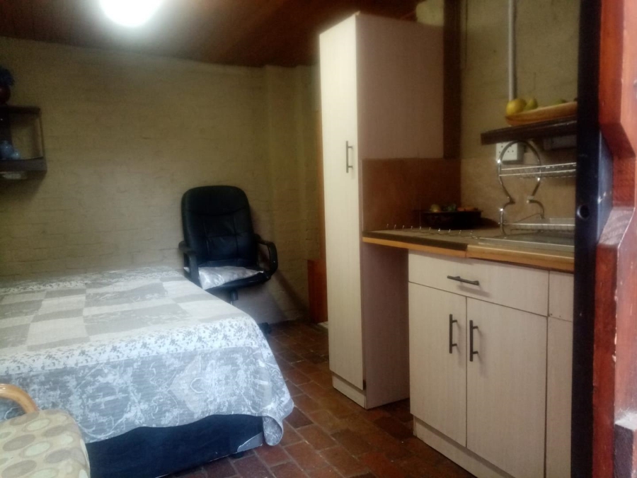 To Let 1 Bedroom Property for Rent in Silverton Gauteng