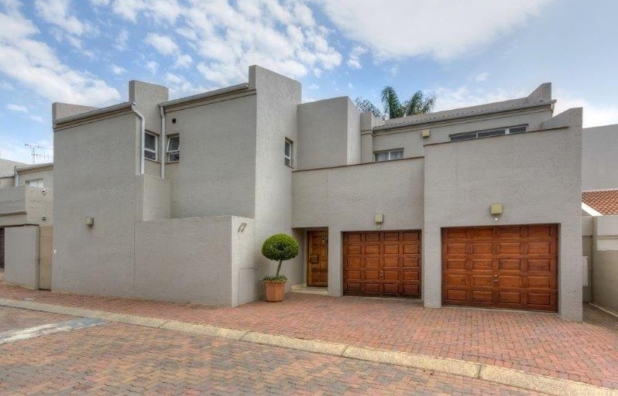 5 Bedroom Property for Sale in Strathavon Gauteng