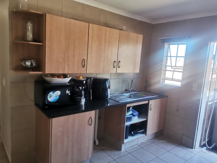 3 Bedroom Property for Sale in Thatch Hill Estate Gauteng