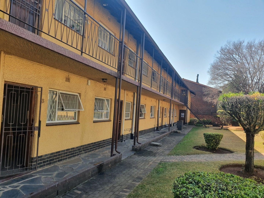 1 Bedroom Property for Sale in Windsor West Gauteng