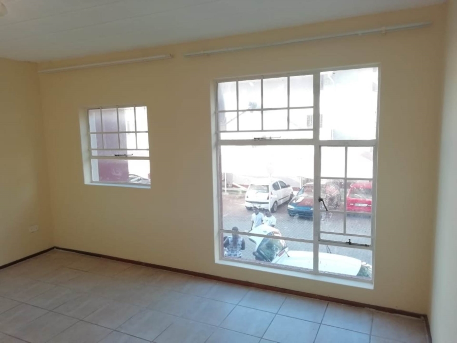 1 Bedroom Property for Sale in Kempton Park Central Gauteng