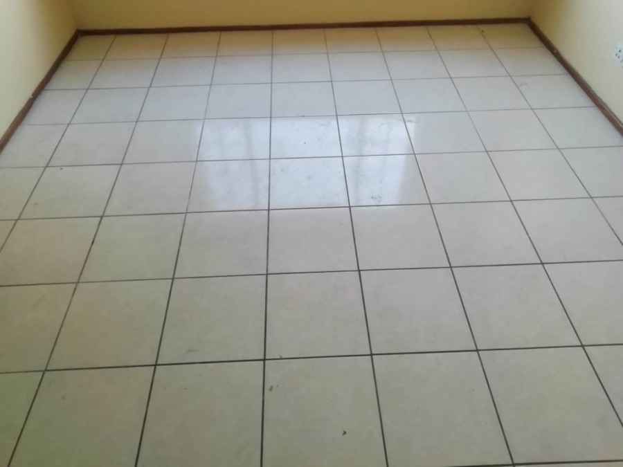 1 Bedroom Property for Sale in Kempton Park Central Gauteng