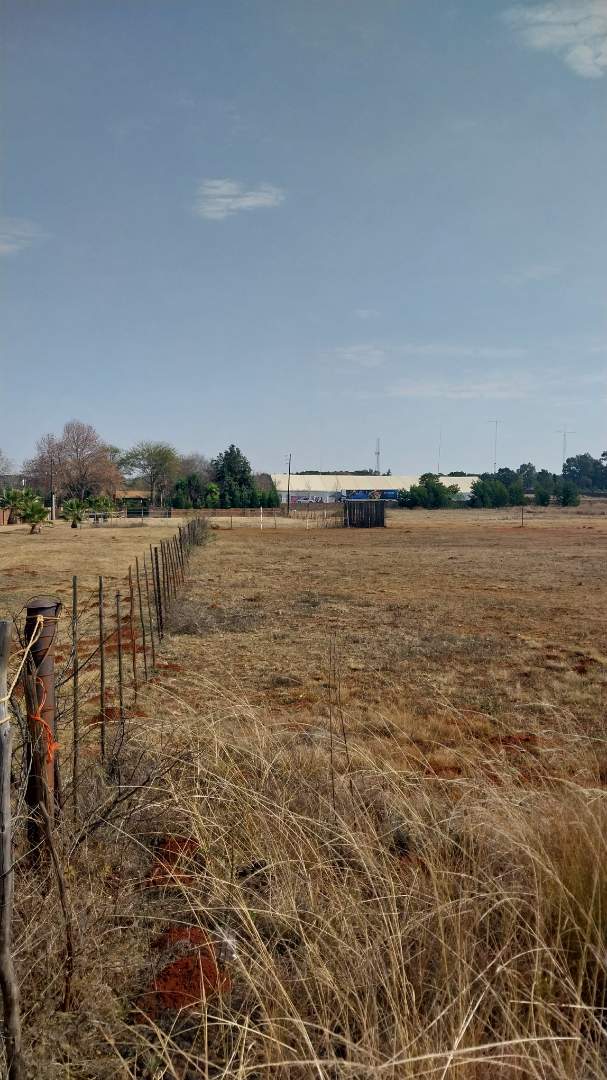 Commercial Property for Sale in Zwavelpoort Gauteng