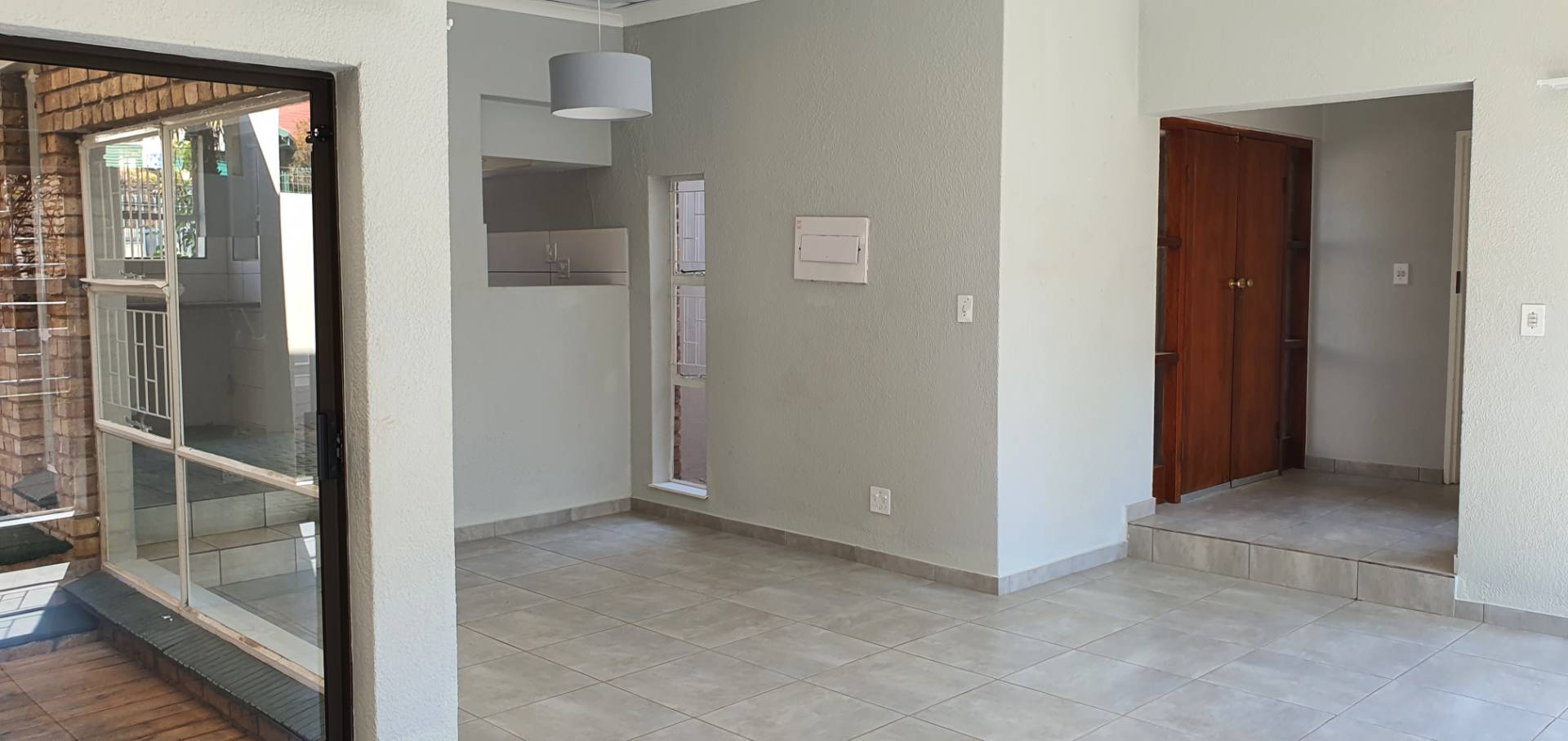 To Let 3 Bedroom Property for Rent in Garsfontein Gauteng