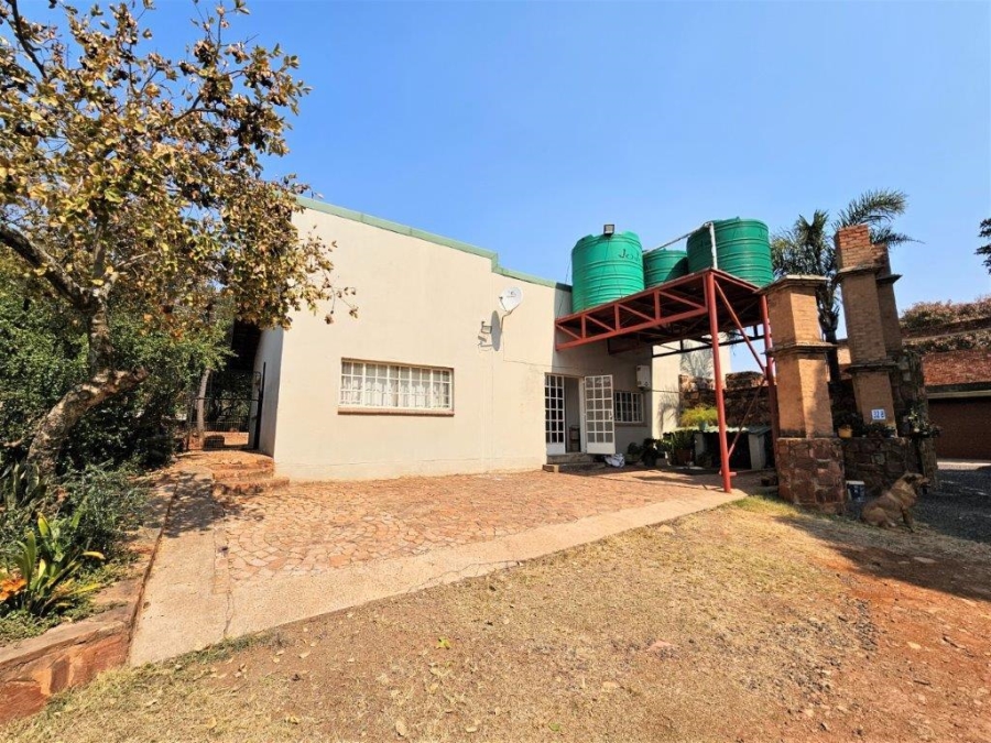 3 Bedroom Property for Sale in Elandsfontein A H Gauteng