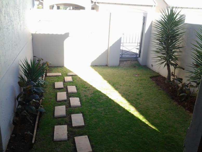 To Let 3 Bedroom Property for Rent in Wendywood Gauteng