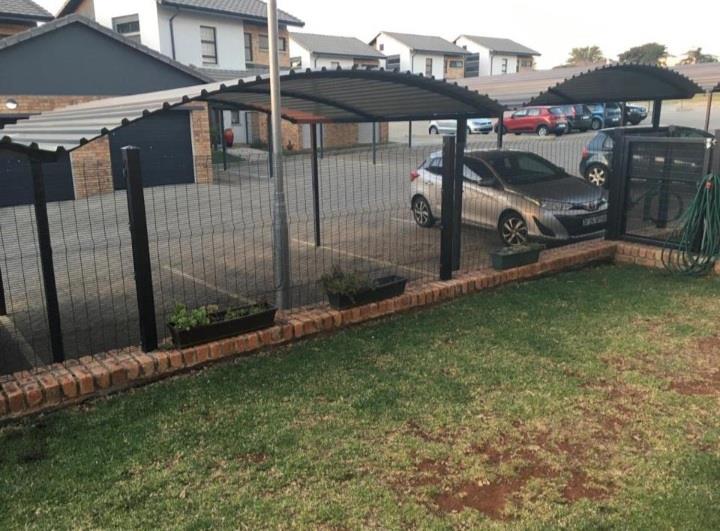 2 Bedroom Property for Sale in Amberfield Gauteng