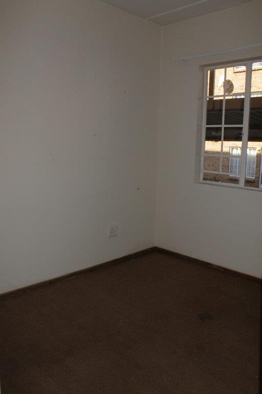 To Let 2 Bedroom Property for Rent in Mindalore Gauteng