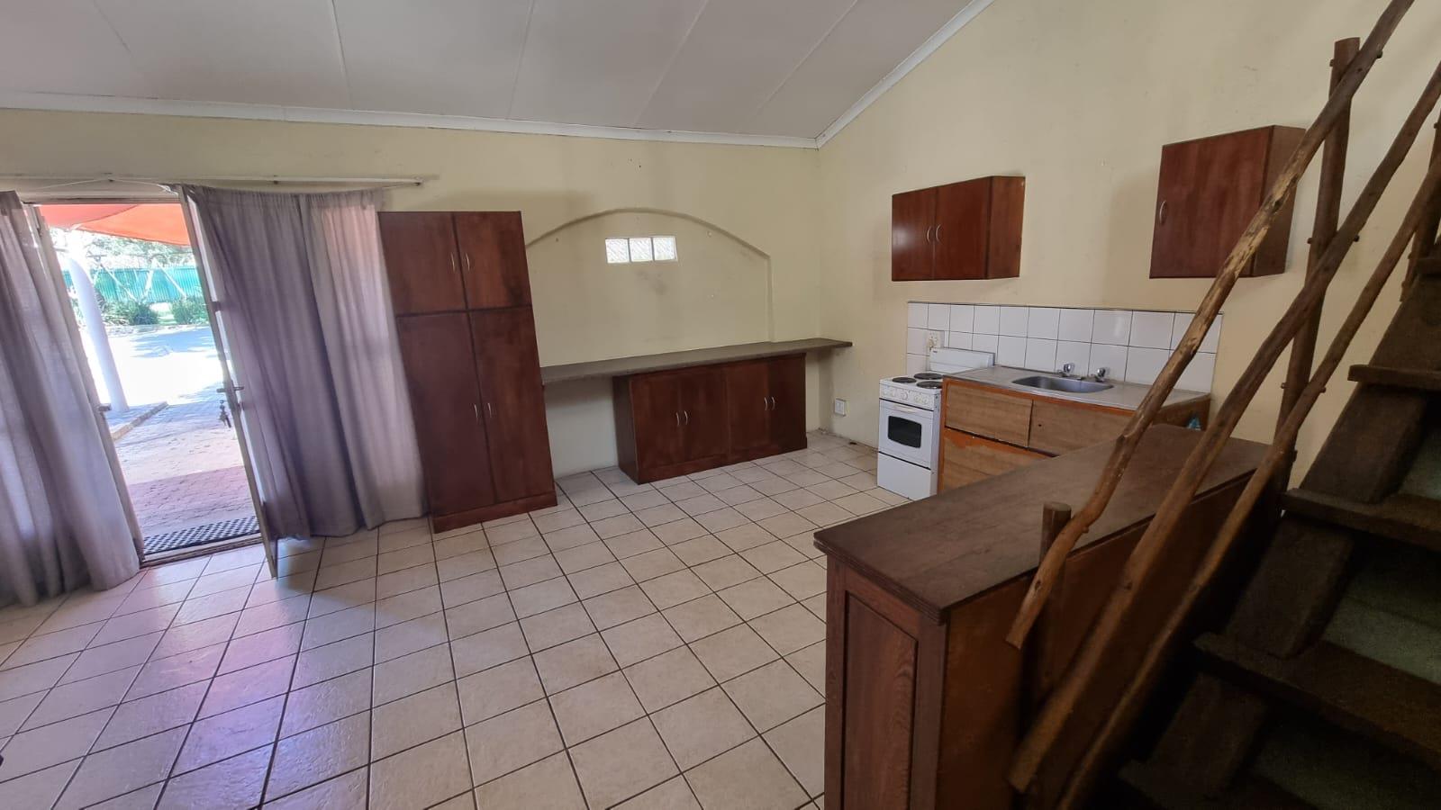 9 Bedroom Property for Sale in Glen Austin Gauteng
