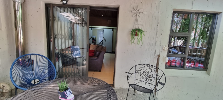 3 Bedroom Property for Sale in Rothdene Gauteng