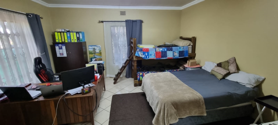 3 Bedroom Property for Sale in Rothdene Gauteng