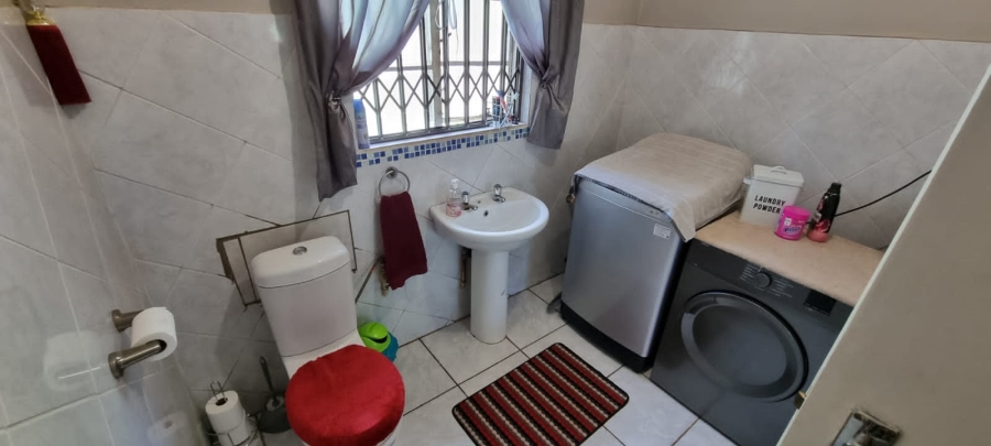 3 Bedroom Property for Sale in Rothdene Gauteng