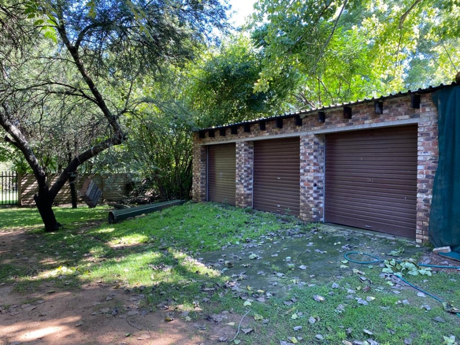 3 Bedroom Property for Sale in Rothdene Gauteng