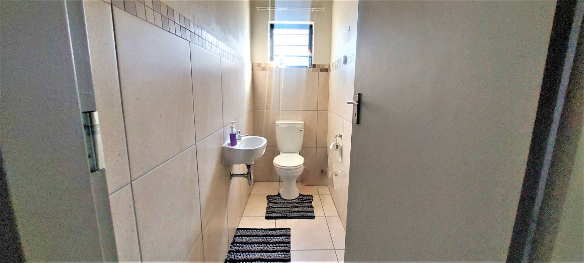 4 Bedroom Property for Sale in Albertsdal Gauteng