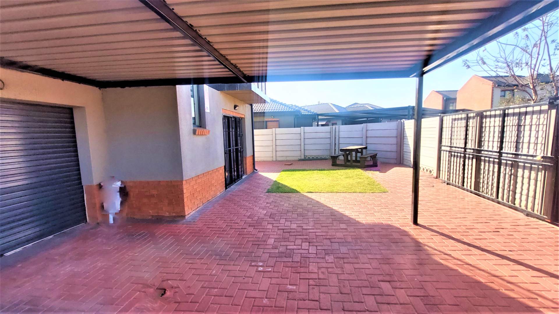 4 Bedroom Property for Sale in Albertsdal Gauteng