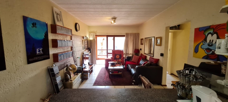 2 Bedroom Property for Sale in Magaliessig Gauteng