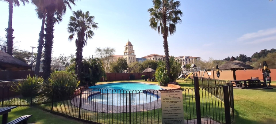 2 Bedroom Property for Sale in Magaliessig Gauteng