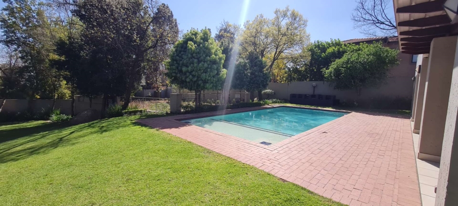 1 Bedroom Property for Sale in Beverley Gauteng