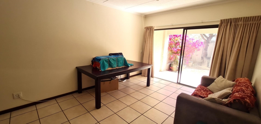 1 Bedroom Property for Sale in Beverley Gauteng