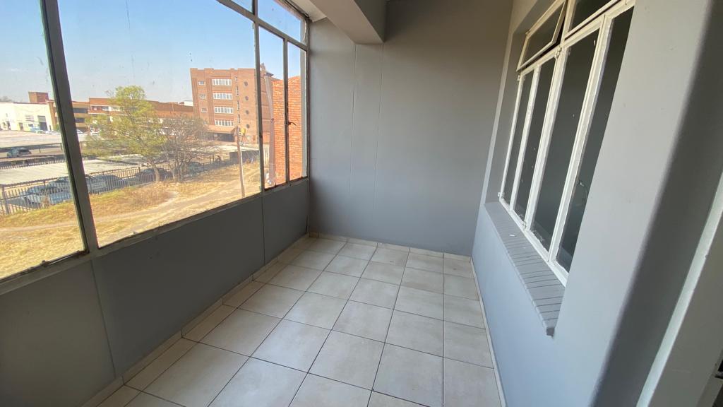 1 Bedroom Property for Sale in Benoni Central Gauteng