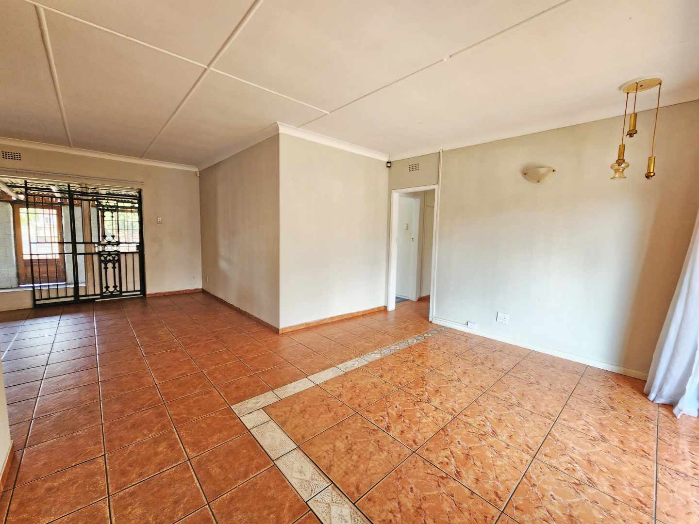 3 Bedroom Property for Sale in Verwoerdpark Gauteng