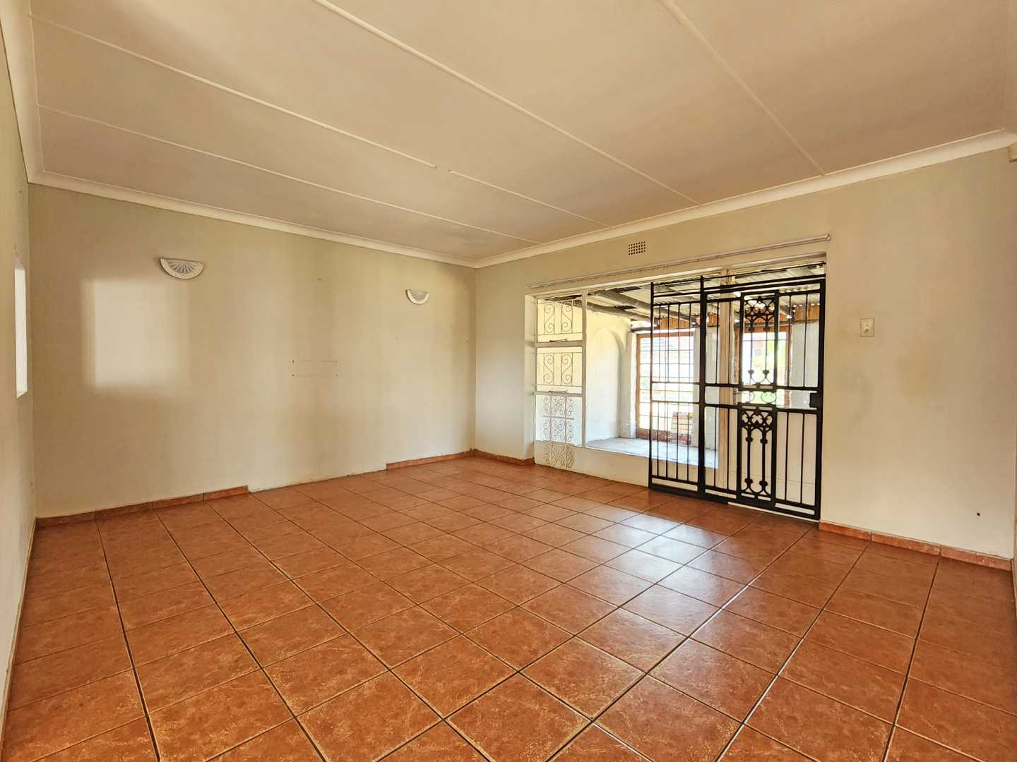 3 Bedroom Property for Sale in Verwoerdpark Gauteng