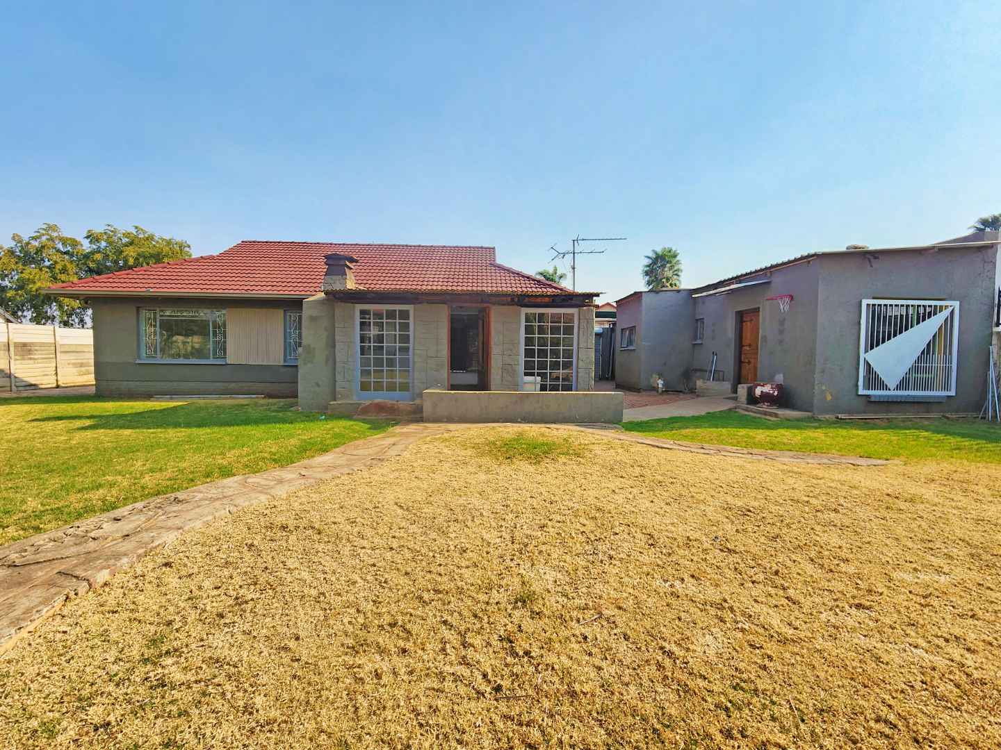 3 Bedroom Property for Sale in Verwoerdpark Gauteng