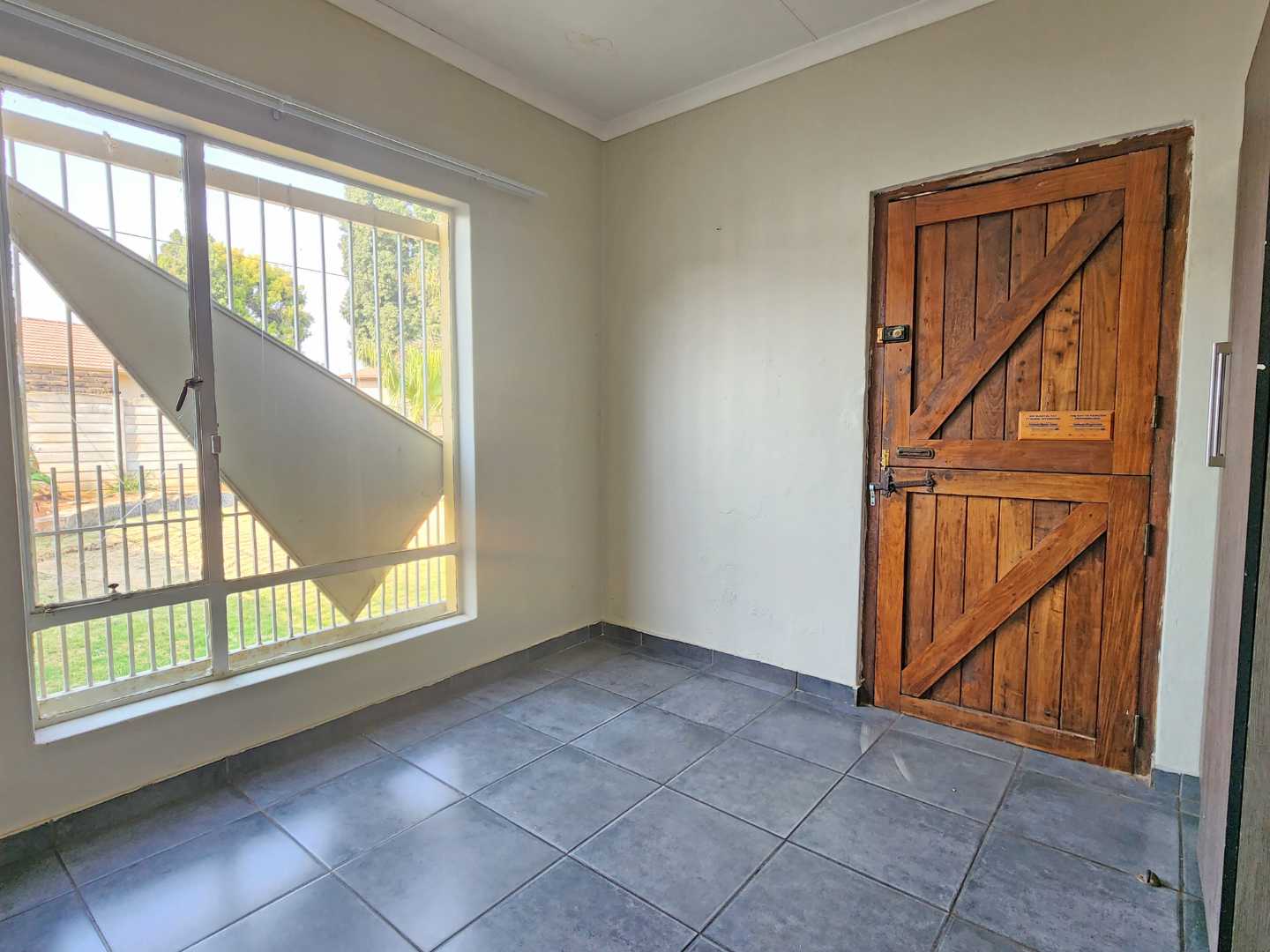 3 Bedroom Property for Sale in Verwoerdpark Gauteng