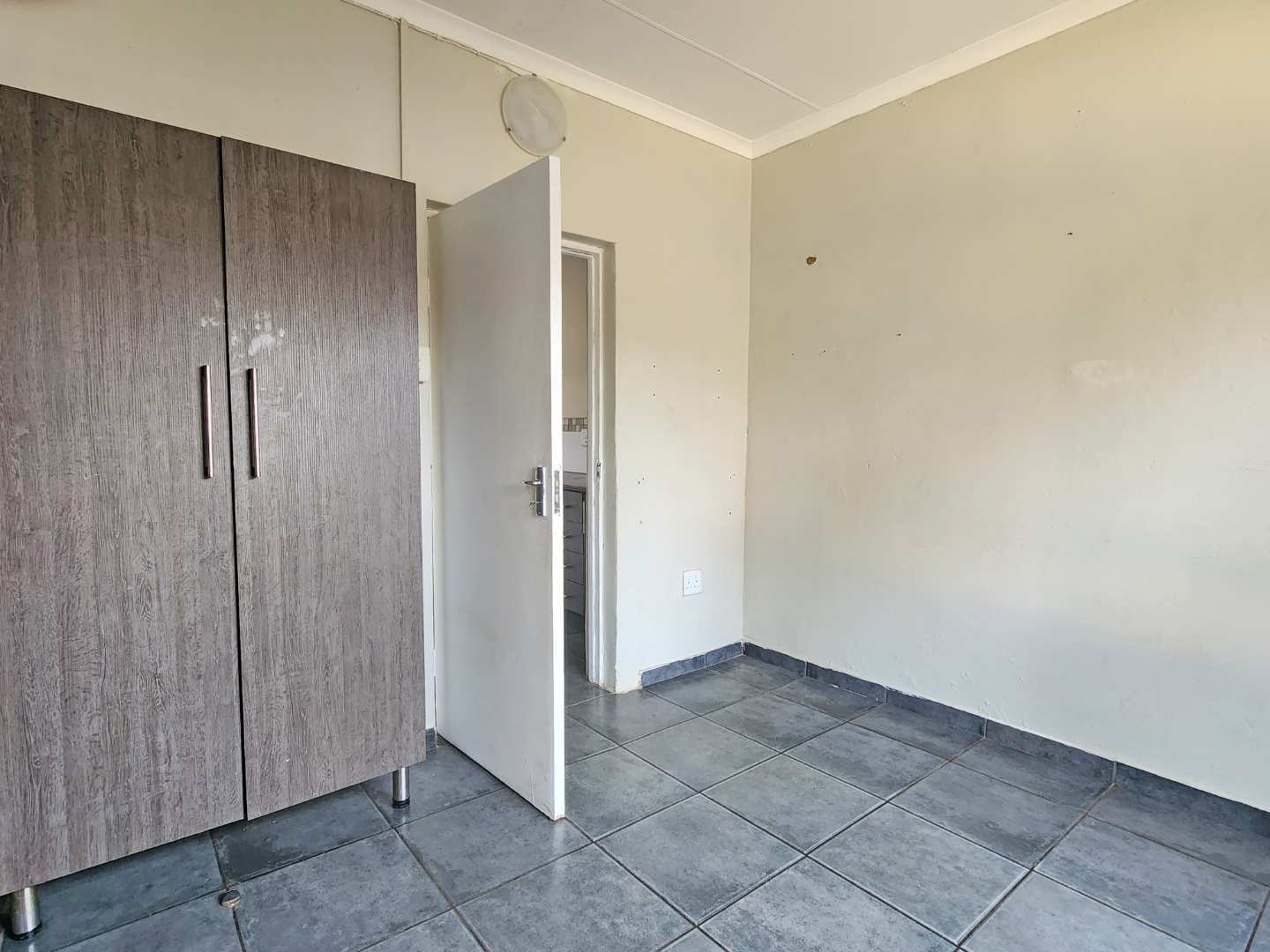 3 Bedroom Property for Sale in Verwoerdpark Gauteng