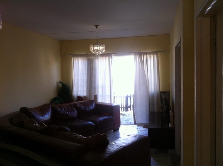 2 Bedroom Property for Sale in Rembrandt Park Gauteng