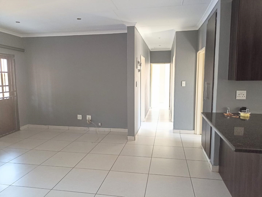 To Let 3 Bedroom Property for Rent in Primrose Gauteng