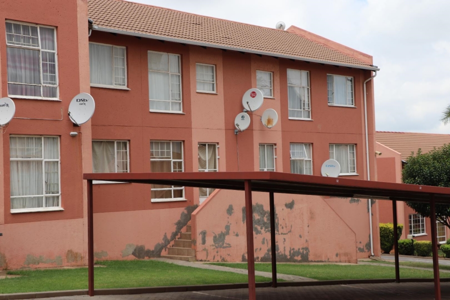 3 Bedroom Property for Sale in Lindhaven Gauteng