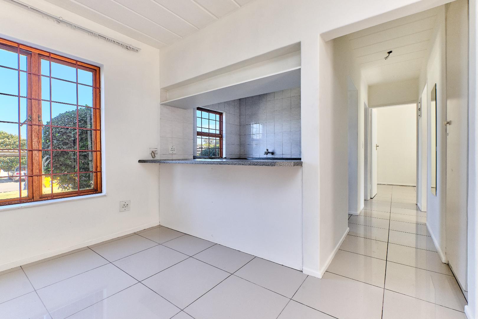 2 Bedroom Property for Sale in Kew Gauteng