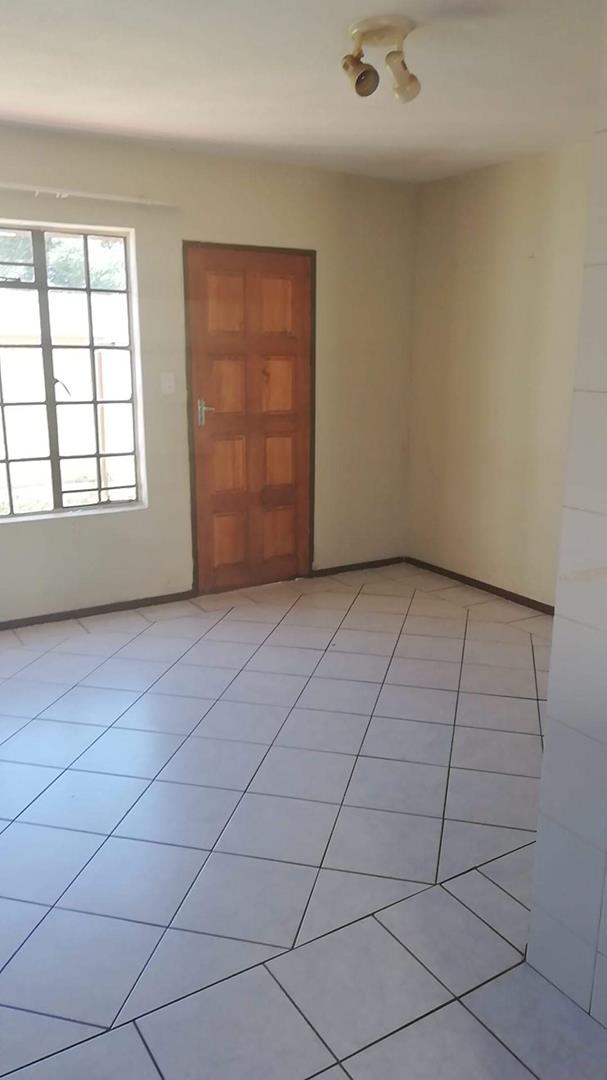 2 Bedroom Property for Sale in Roodepoort West Gauteng