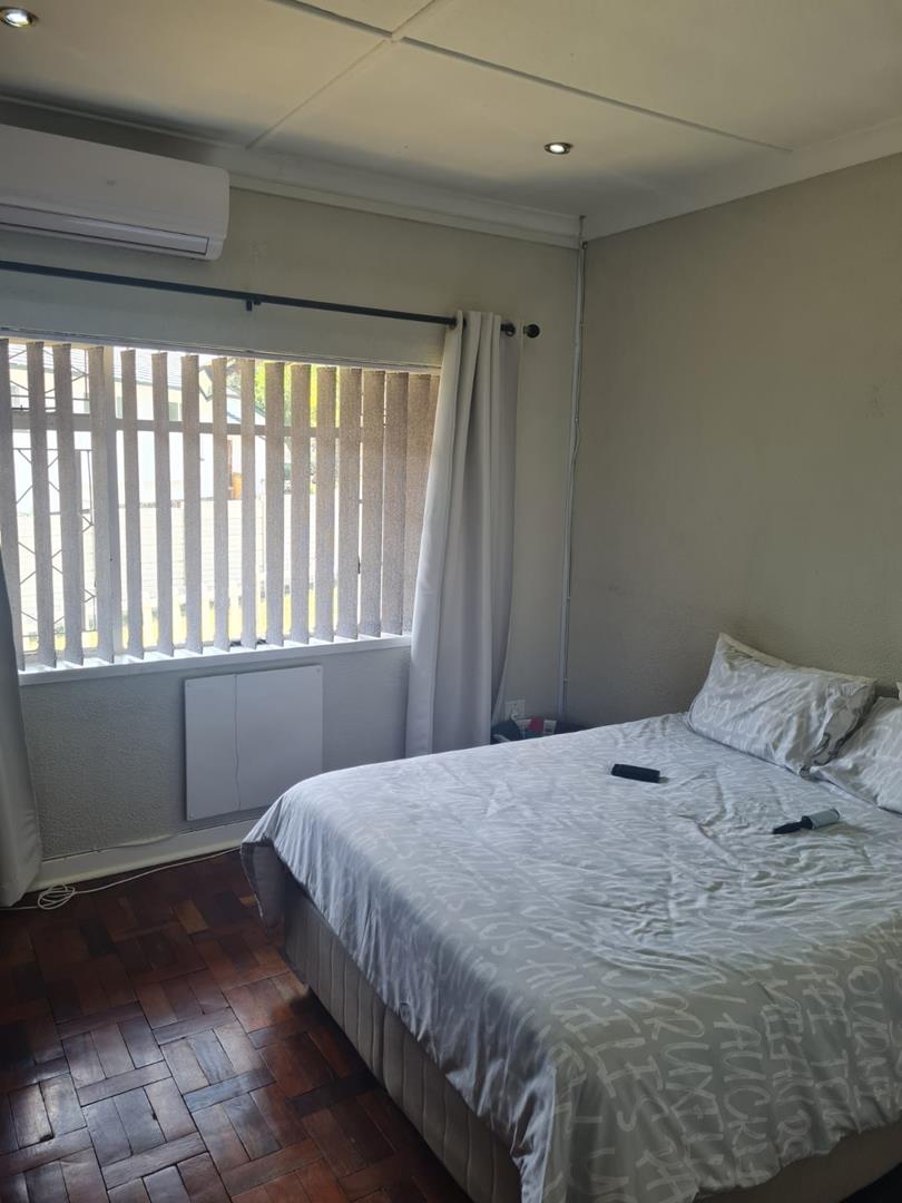 To Let 5 Bedroom Property for Rent in Bramley Gauteng