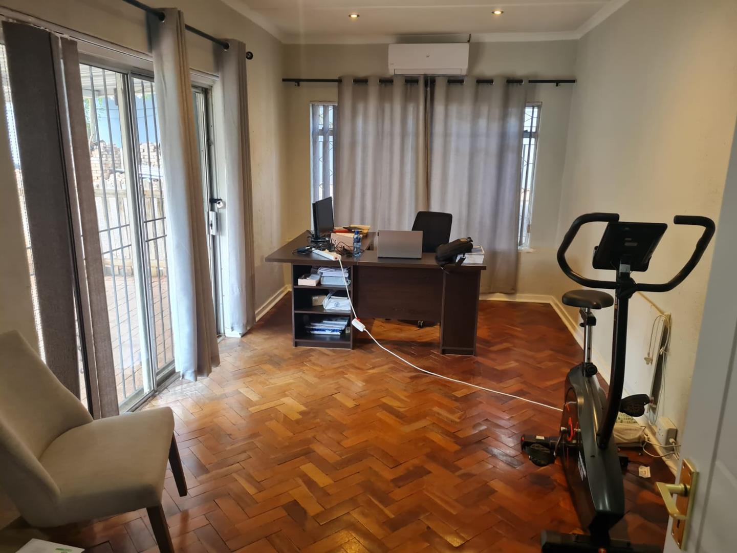 To Let 5 Bedroom Property for Rent in Bramley Gauteng